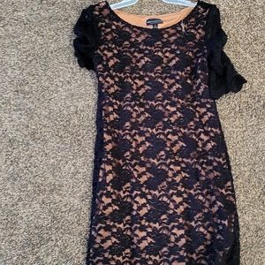 Women black lacy dress   like new